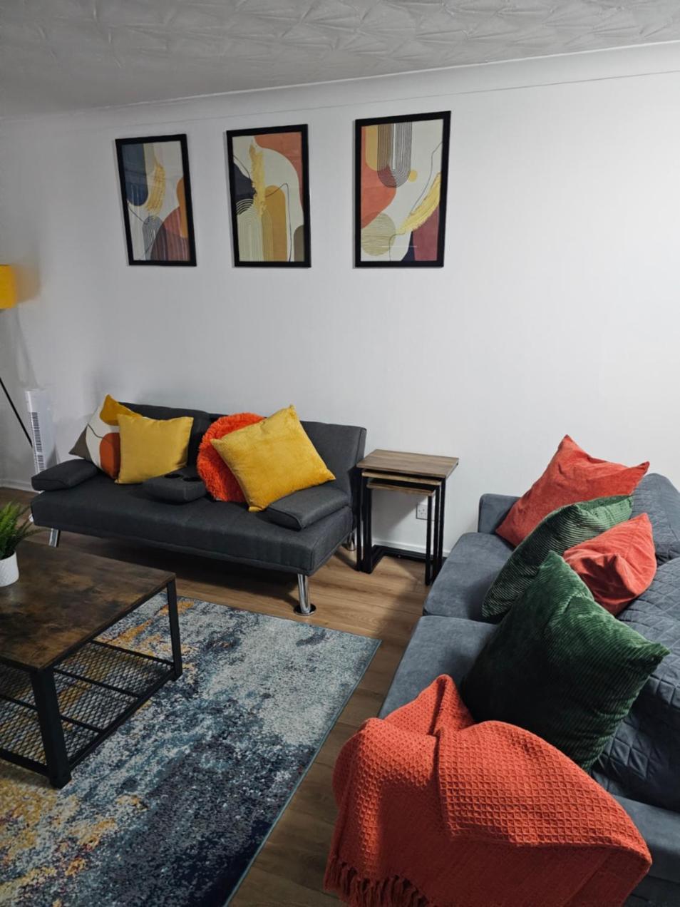 Lushstay Telford - Families, Contractors & Group Of Friends, Long Term Stay Exteriör bild